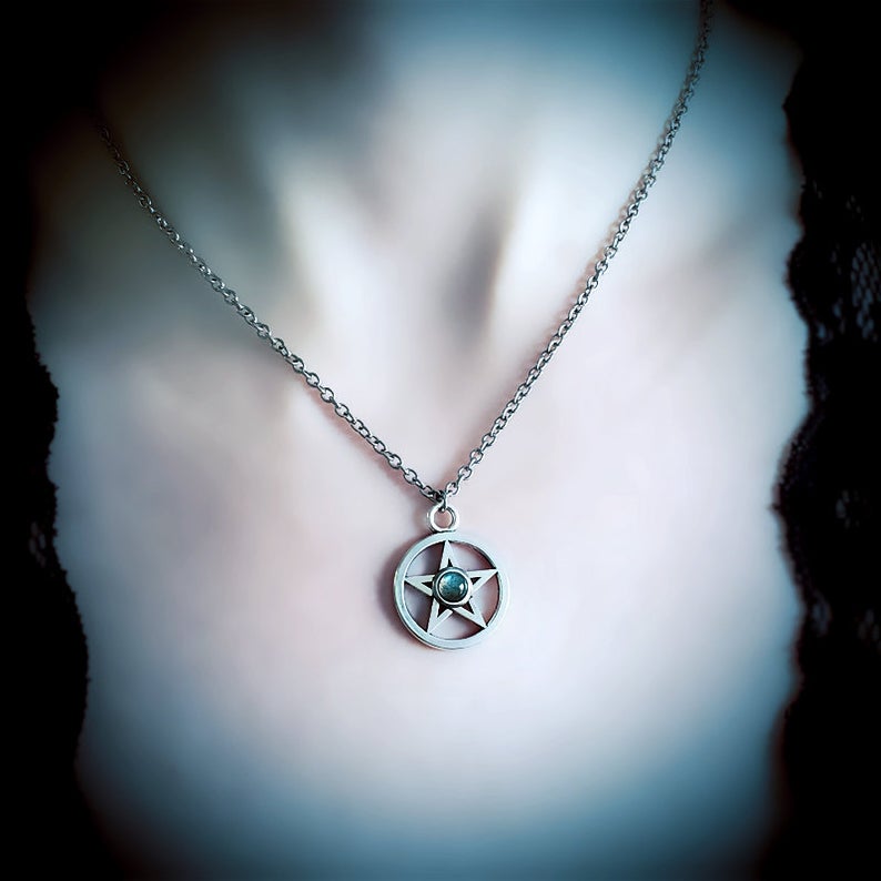 'Crystal Wiccan Pentagram' Necklace